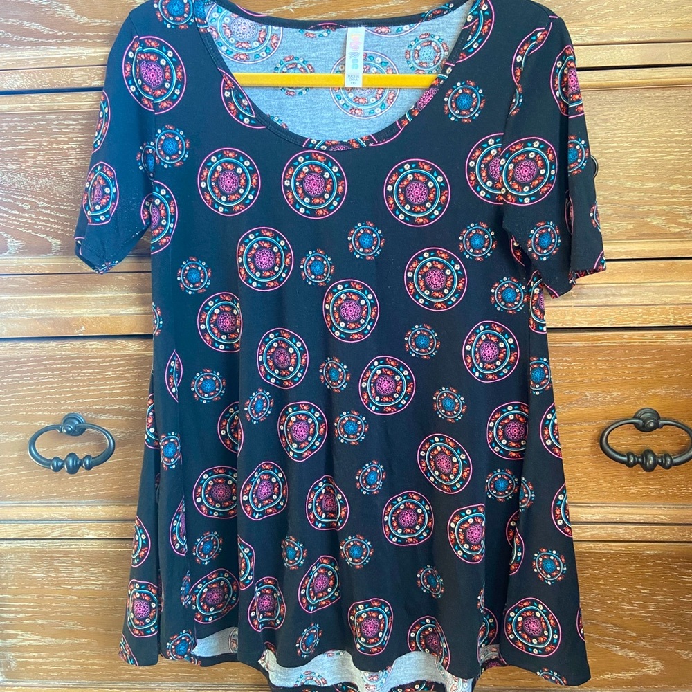 LULAROE Perfect T, Geometric Circles, Sz XS